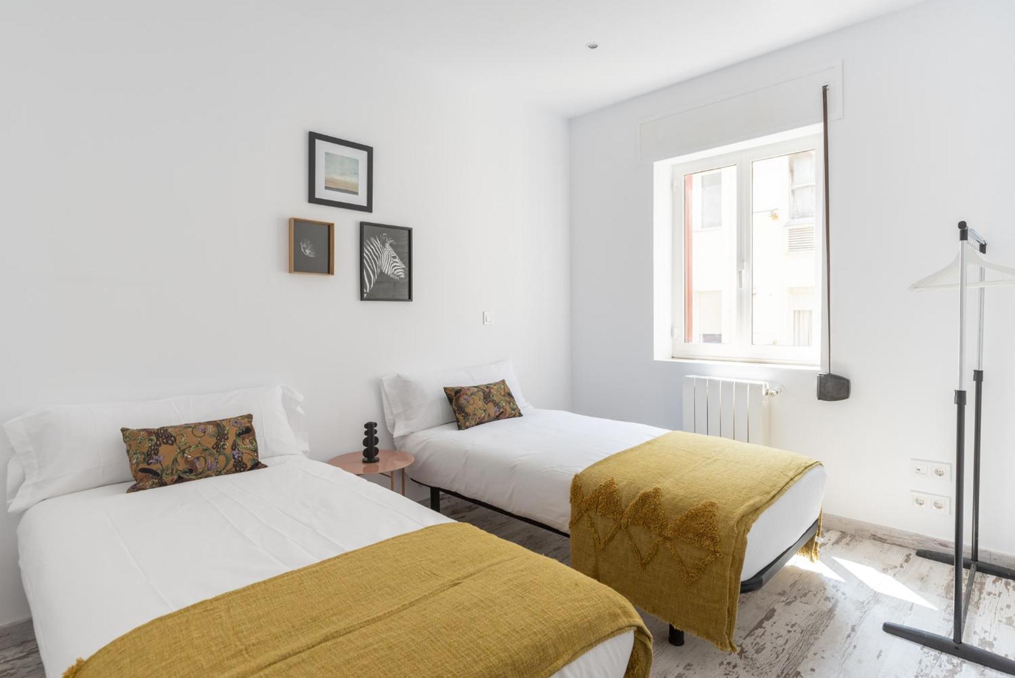 Apartamento De 4 Habitaciones En El Centro Сантандер Экстерьер фото